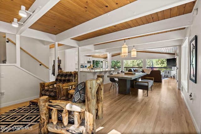 1044 W Kidd Island RD, Coeur D'alene, ID 83814