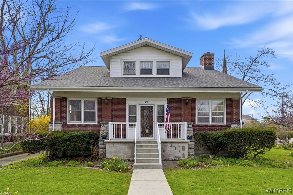 25 High Park Boulevard, Amherst, NY 14226