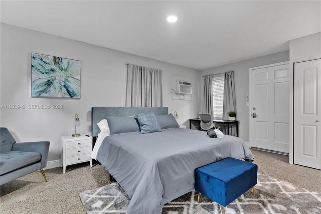 427 NE 107th St 2, Miami, FL 33161