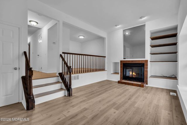 202 Bent Trail, Toms River, NJ 08753