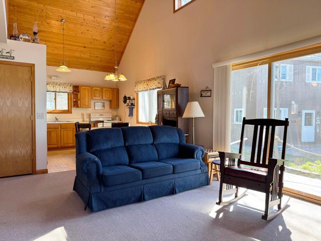 5301 Oak Street, Isle, MN 56342