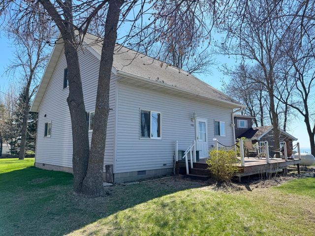5301 Oak Street, Isle, MN 56342