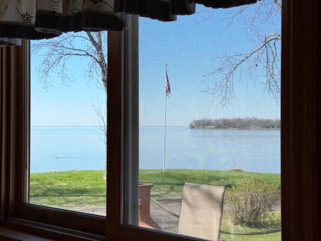 5301 Oak Street, Isle, MN 56342