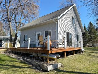 5301 Oak Street, Isle, MN 56342