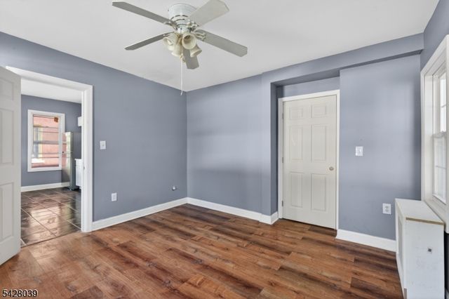 127 Lyons Ave, Newark City, NJ 07112