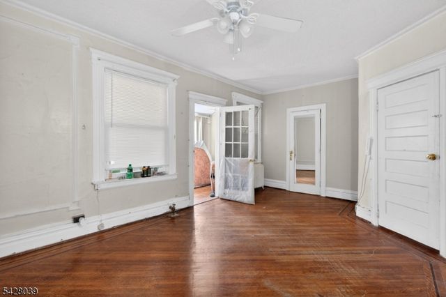 127 Lyons Ave, Newark City, NJ 07112