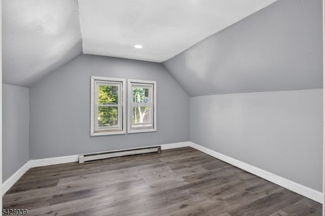 127 Lyons Ave, Newark City, NJ 07112