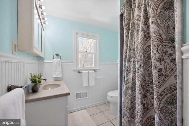 168 DAM VIEW DR, Media, PA 19063