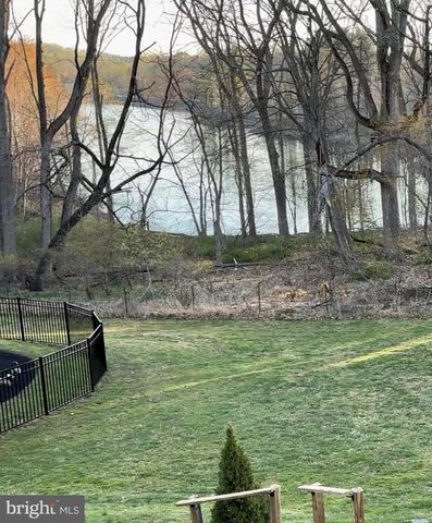 168 DAM VIEW DR, Media, PA 19063