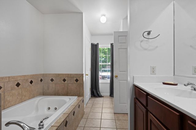 31929 BONHILL DR, Salisbury, MD 21804