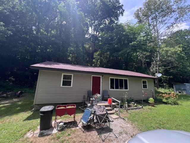 455 Beasley Hollow Rd, Linden, TN 37096