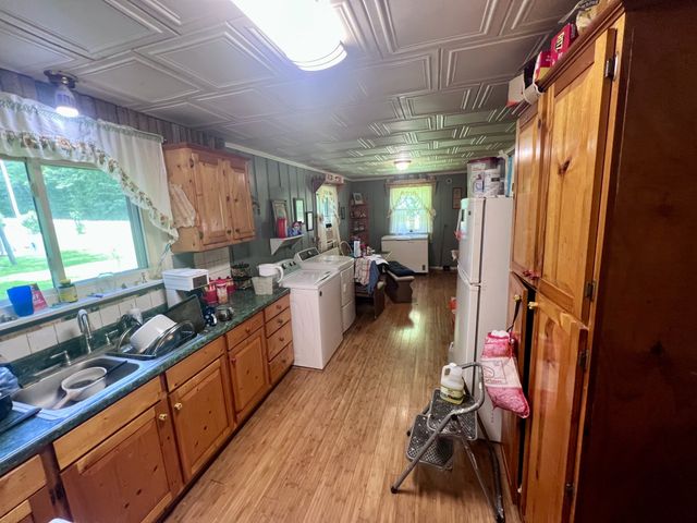 455 Beasley Hollow Rd, Linden, TN 37096