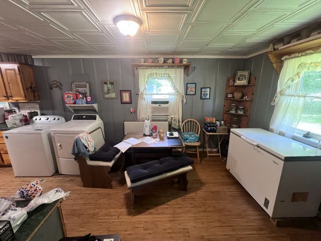 455 Beasley Hollow Rd, Linden, TN 37096