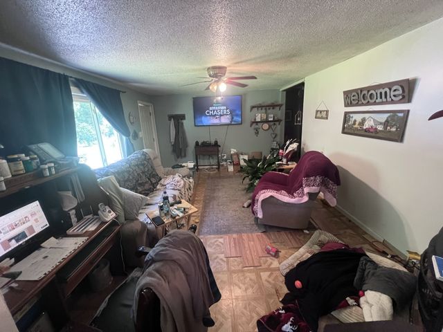 455 Beasley Hollow Rd, Linden, TN 37096