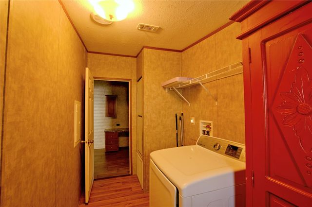 631 County Road 270, Leander, TX 78641