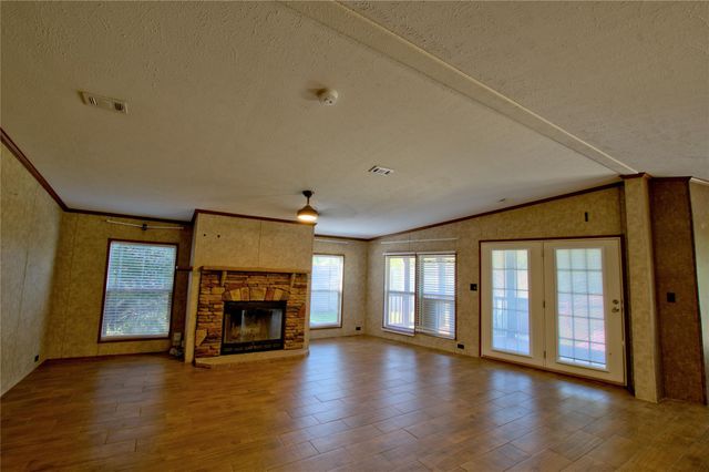 631 County Road 270, Leander, TX 78641
