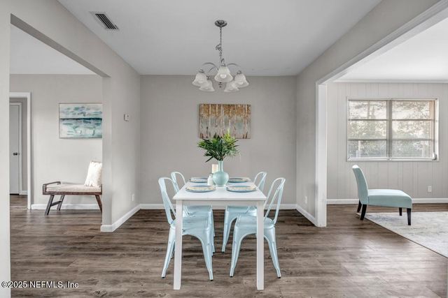 8559 LAMANTO Avenue N, Jacksonville, FL 32211