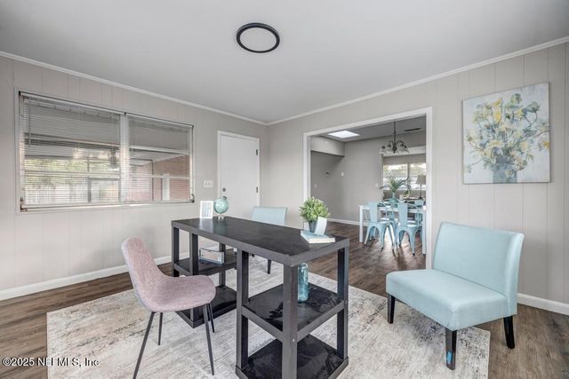 8559 LAMANTO Avenue N, Jacksonville, FL 32211