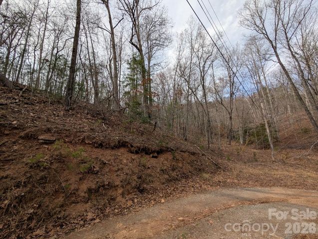 4960 Singleton Drive, Morganton, NC 28655