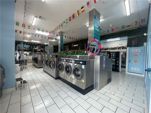 10201 State Street, Lynwood, CA 90262