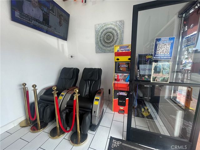 10201 State Street, Lynwood, CA 90262