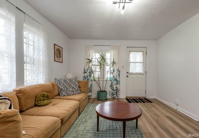 1821 Maxwell Street, Bloomington, IN 47401