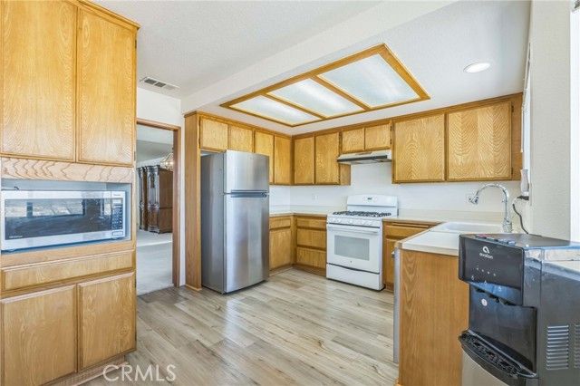 26323 Corona Drive, Helendale, CA 92342