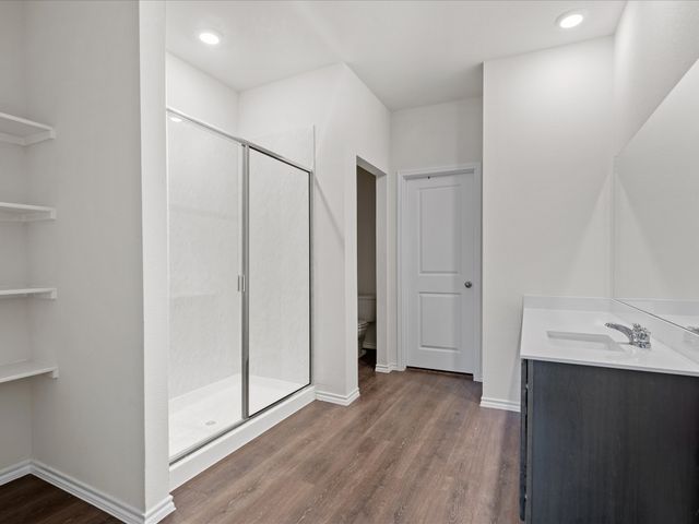 1041 Old Oaks Drive, Forney, TX 75126