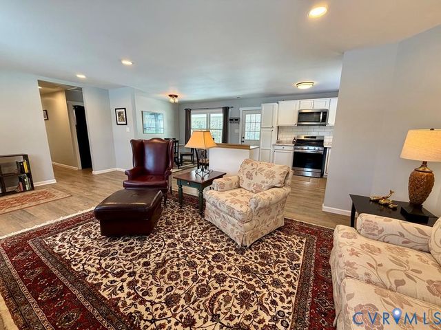 2539 Hampton Hall Rd, Callao, VA 22435