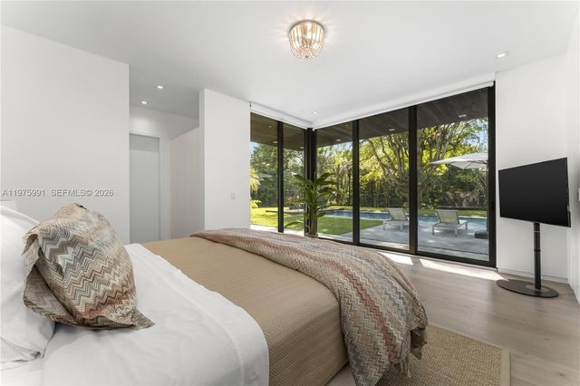 12220 Rock Garden Ln, Pinecrest, FL 33156