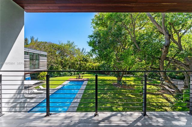 12220 Rock Garden Ln, Pinecrest, FL 33156