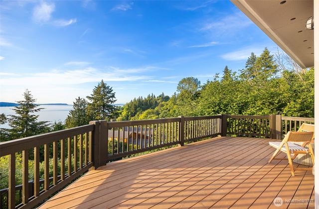 6117 92nd Street SW, Mukilteo, WA 98275