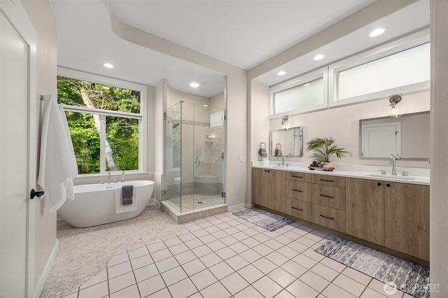 6117 92nd Street SW, Mukilteo, WA 98275