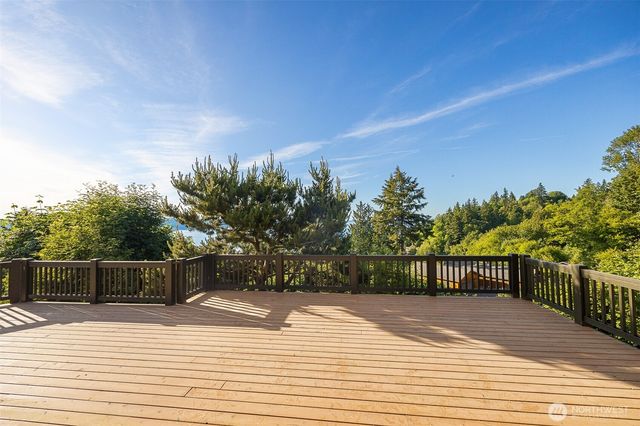 6117 92nd Street SW, Mukilteo, WA 98275
