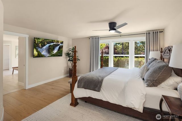 23013 SE 41st Place, Sammamish, WA 98075