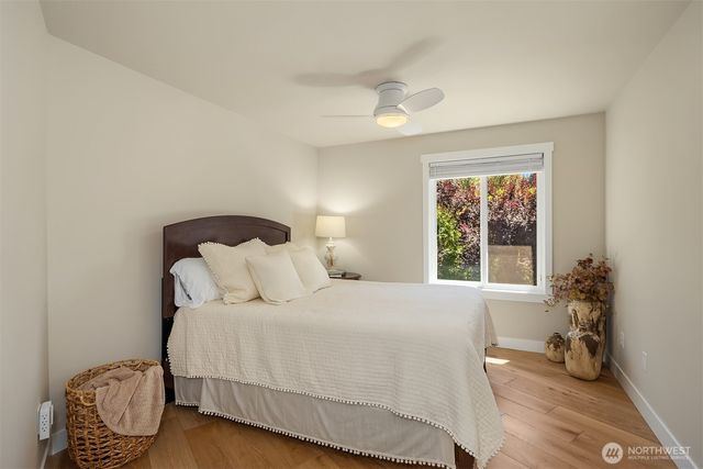 23013 SE 41st Place, Sammamish, WA 98075