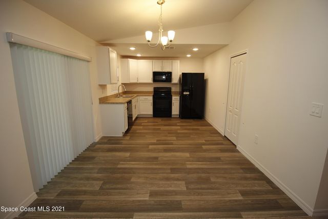 1825 Tulane Avenue SE, Palm Bay, FL 32909