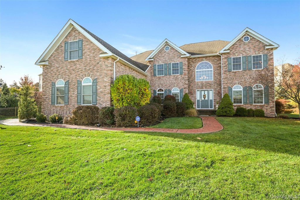 42 Deangelis Drive, Monroe, NY 10950 — photo 2