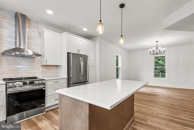 5311 42ND AVE, Hyattsville, MD 20781