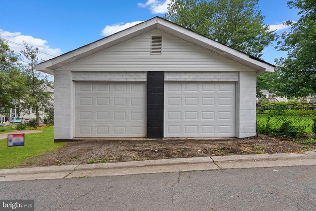 5311 42ND AVE, Hyattsville, MD 20781