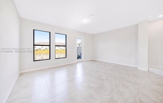 2163 S Appleton Cir S all, Oakland Park, FL 33309