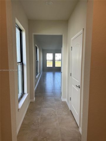 2163 S Appleton Cir S all, Oakland Park, FL 33309