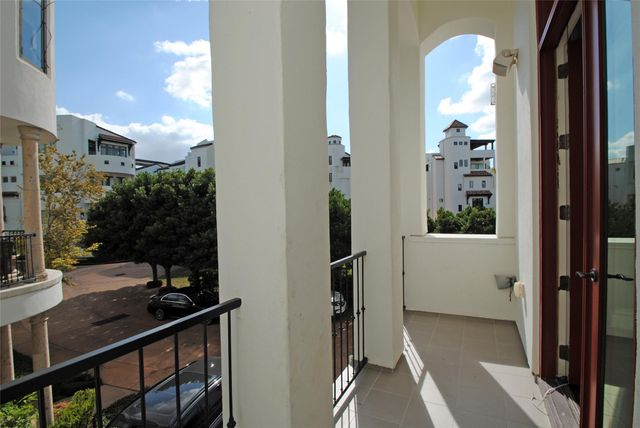 302 Calle Sevilla Place, Houston, TX 77007