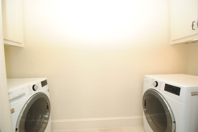 302 Calle Sevilla Place, Houston, TX 77007