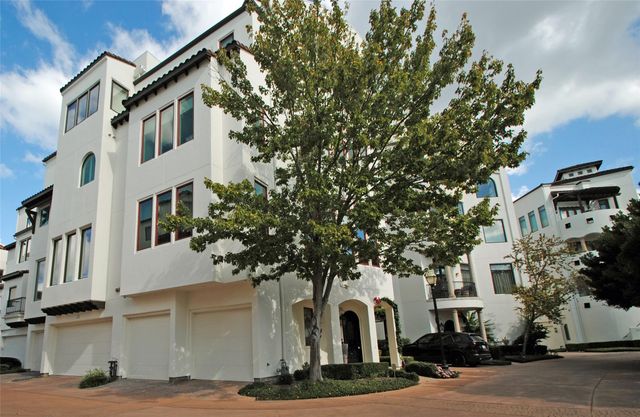 302 Calle Sevilla Place, Houston, TX 77007