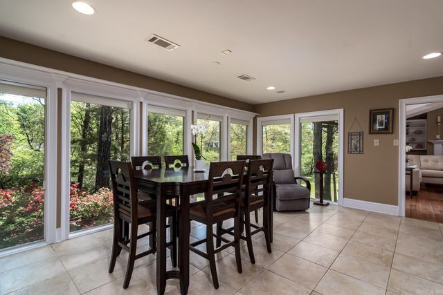 2423 N Rodney Parham Road, Little Rock, AR 72212