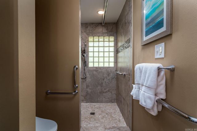 2423 N Rodney Parham Road, Little Rock, AR 72212