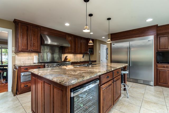 2423 N Rodney Parham Road, Little Rock, AR 72212