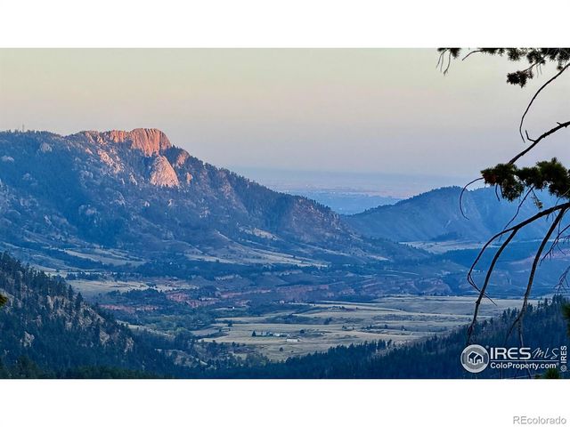 3235 Davis Ranch Road, Bellvue, CO 80512