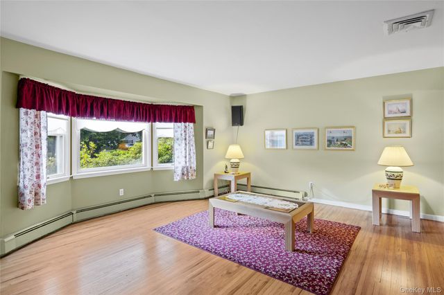 37 Dogwood Hollow Lane, Miller Place, NY 11764